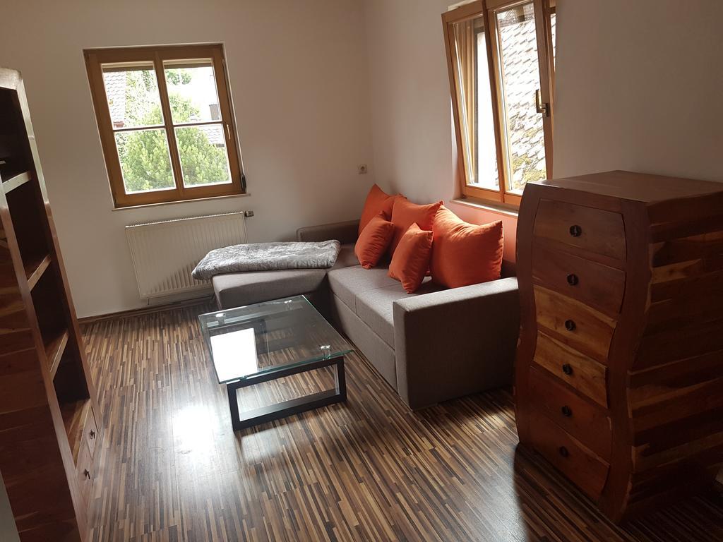 Zur Frischen Quelle Hotel Oberasbach Kültér fotó